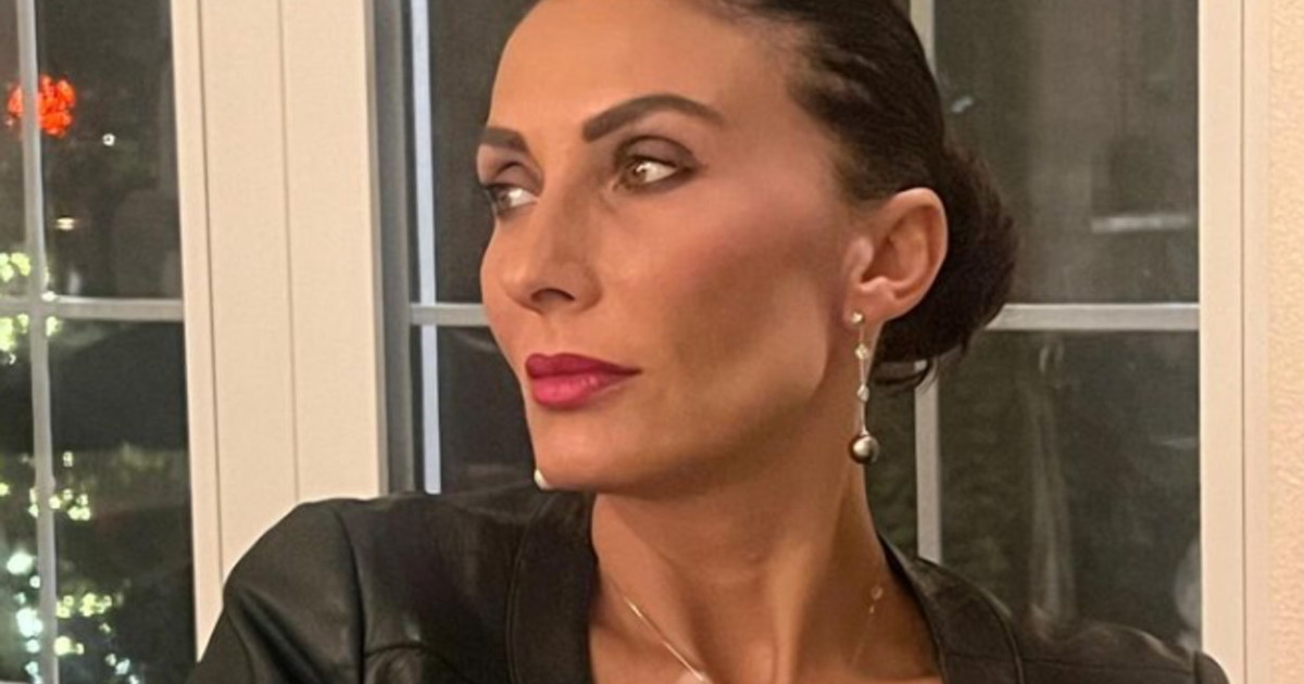 Vietato truccarsi: la foto della Morani scatena il delirio nel Pd