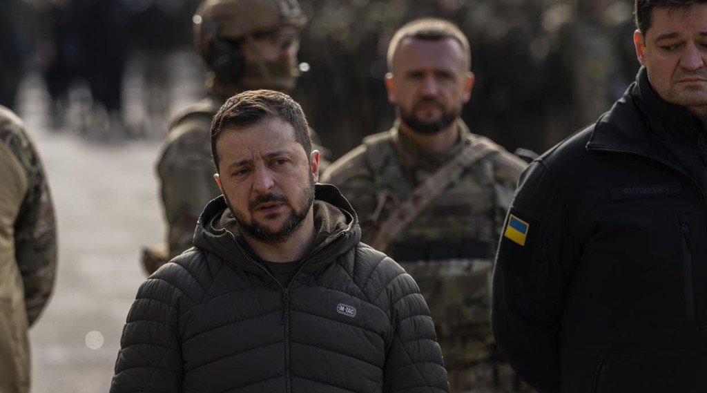 Il business dei generatori: perché il governo Zelensky sta cadendo a pezzi