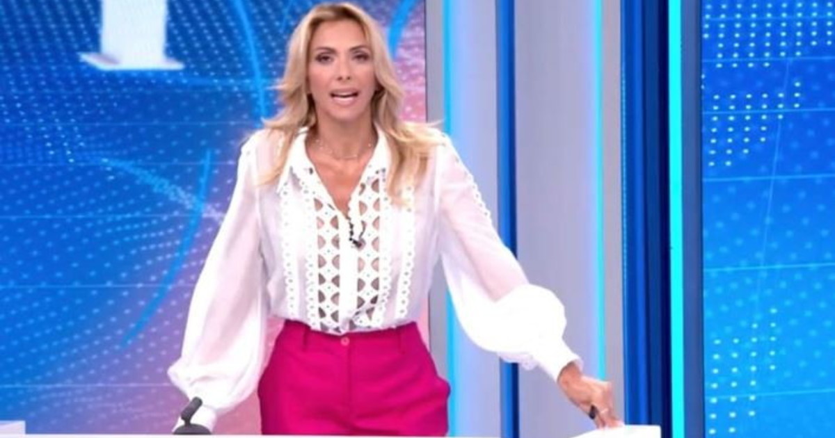 Simona Renzetti Chiara Ferragni nuda? Simona Branchetti la asfalta: