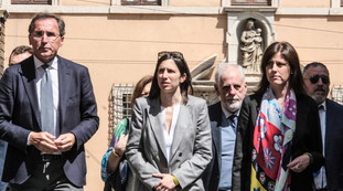 Certamente sì. Bomba-Santanchè sul Pd: Schlein-Boccia, che imbarazzo