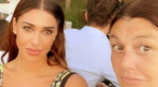 Belen-De Martino in crisi? La frase sospetta di mamma Rodriguez: cosa c'è dietro