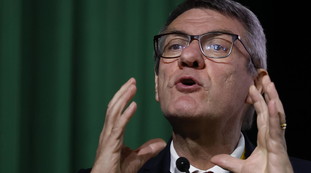 Non lo escludo. Maurizio Landini alla guerra: così la Cgil vuole fare schiantare l'Italia nel 2024