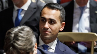 Di Maio? Bravo, sapete dove vive oggi. Beppe Grillo, l'umiliazione è definitiva