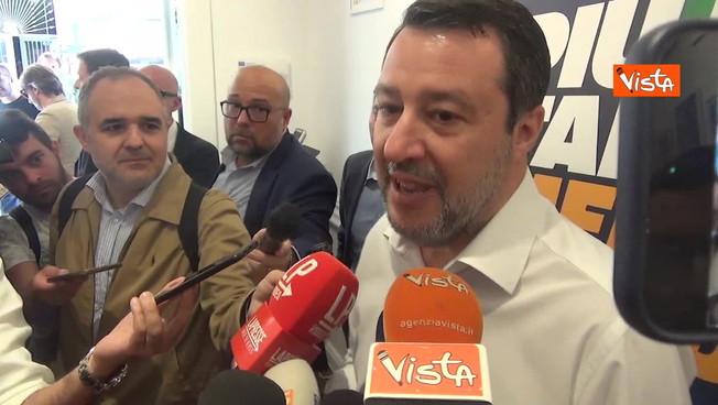 Campi Flegrei, Salvini: 'Lavorare per mettere in sicurezza le case'