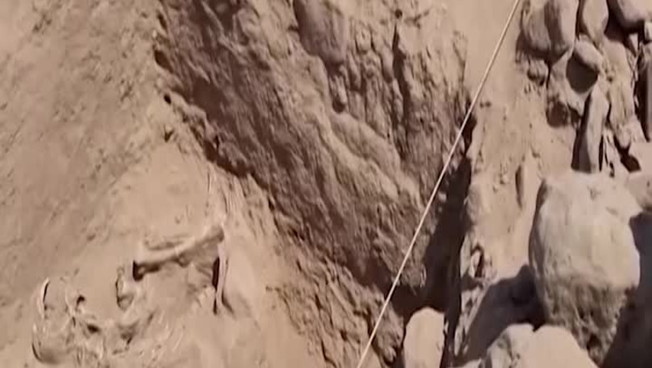 Perù, la scoperta: una sepoltura di 3.800 anni fa