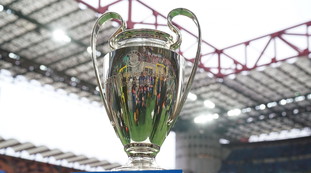 Nessuna garanzia. L'Uefa revoca la finale di Champions 2027 a Milano: il disastro di Sala e Pd