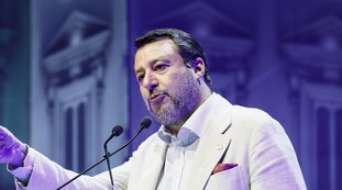 Ridicoli e penosi: Matteo Salvini sistema il Pd dopo il fango su Berlusconi