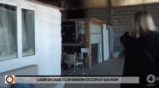 Scandalo a Roma: cosa trova l'inviata Mediaset nel capannone occupato dai rom | Video
