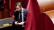 Pozzolo va a processo per lo "sparo di Capodanno" ma con un colpo di scena in aula