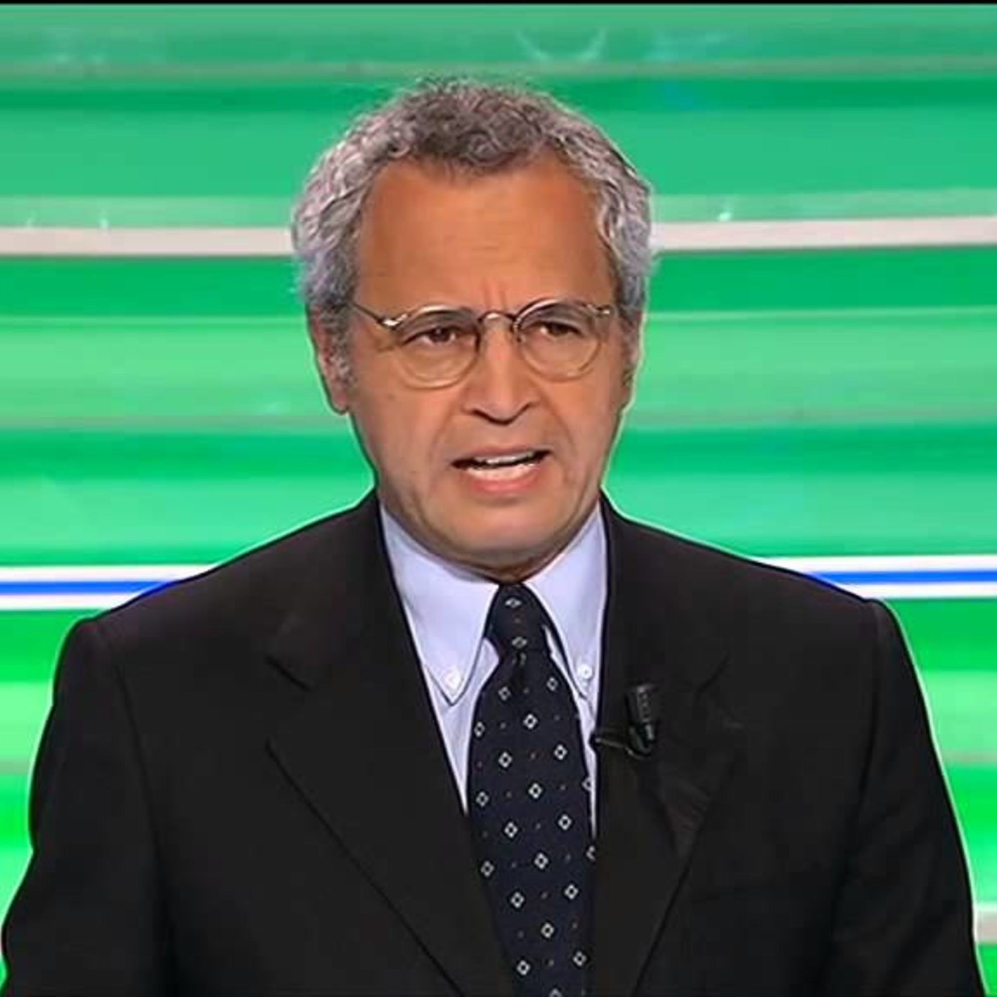 Scherzi a Parte, orrore contro Rocco Siffredi: Prelevato e venduto il tuo  seme. E lui... | Libero Quotidiano.it