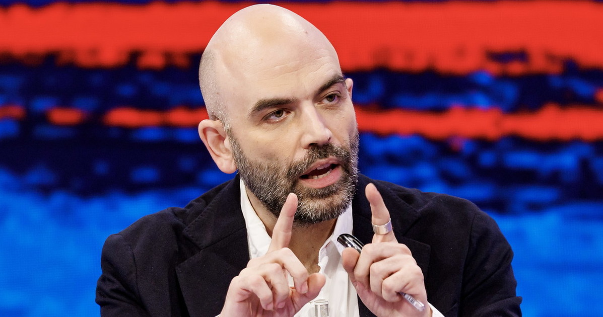 roberto saviano choc stavo per uccidermi poi l attacco di panico e la diarrea