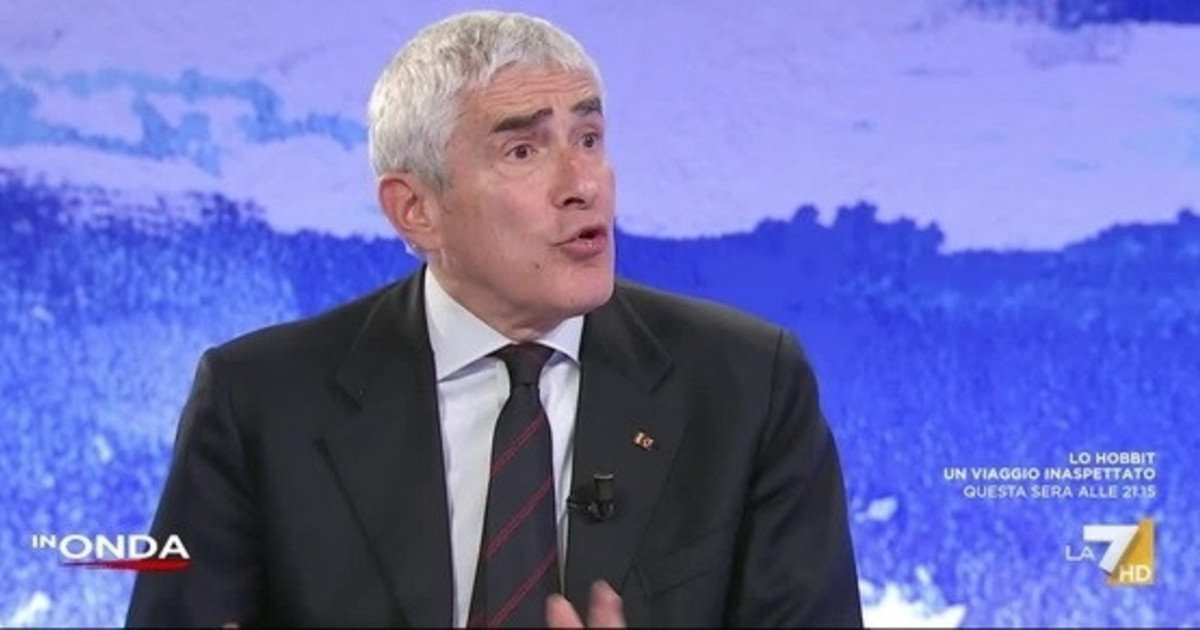 In Onda, Pier Ferdinando Casini: "Smantellare il sistema", lezione alla sinistra In Onda, Pier Ferdinando Casini: "Smantellare il sistema", lezione alla sinistra