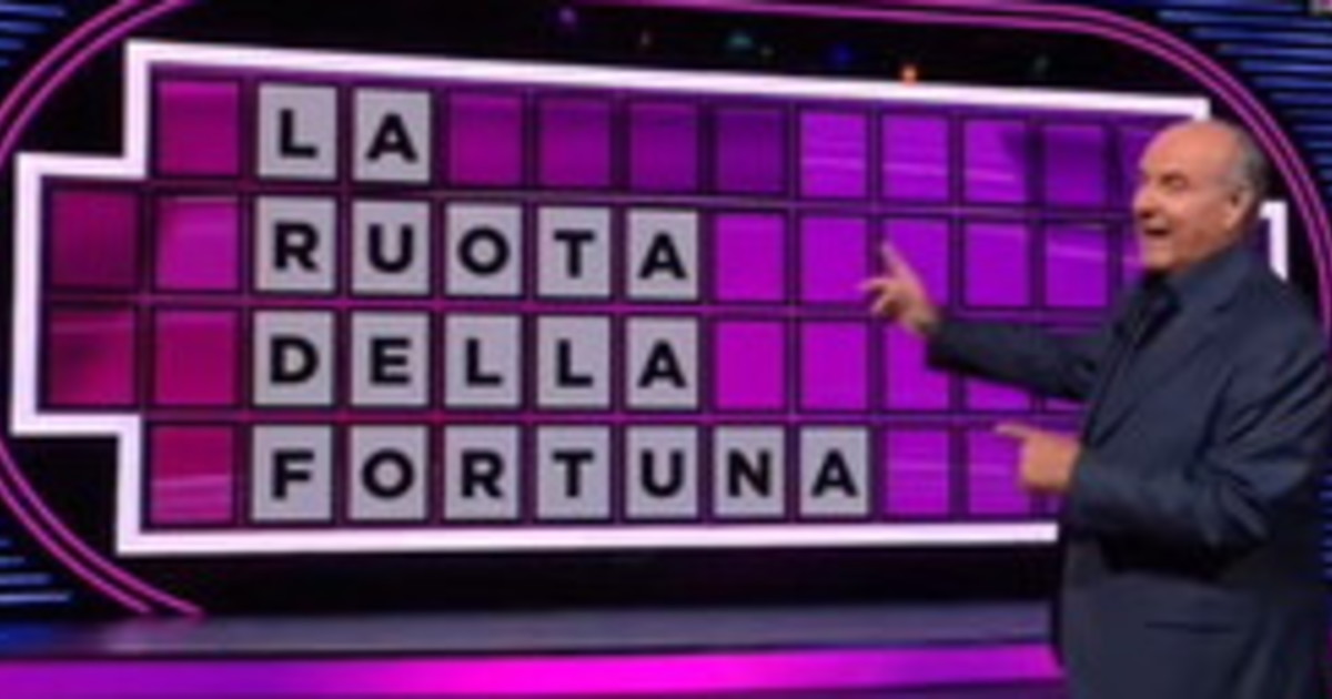 Gerry Scotti, che debutto: "La Ruota della Fortuna" piace anche ai bimbi Gerry Scotti, che debutto: "La Ruota della Fortuna" piace anche ai bimbi