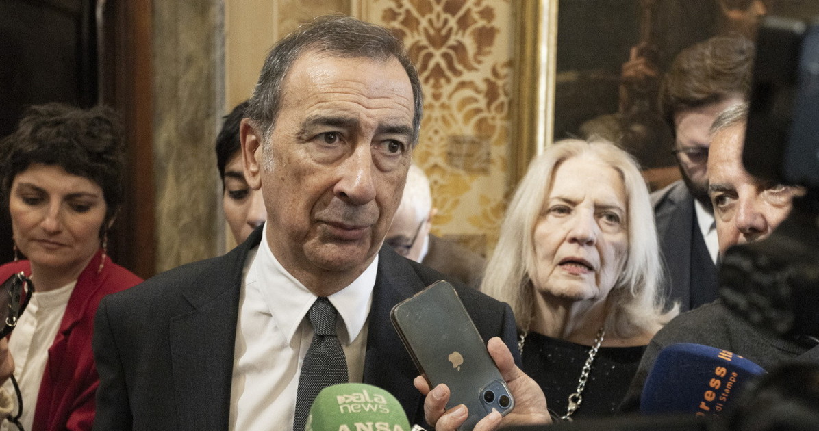 Beppe Sala vittima dei compagni e di se stesso: a Milano è partita la campagna elettorale