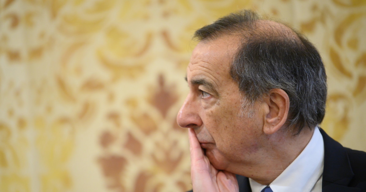 Beppe Sala, lo sfogo sotto anonimato: "Che ipocriti. Se difendi il sindaco...", terremoto nel Pd Beppe Sala, lo sfogo sotto anonimato: "Che ipocriti. Se difendi il sindaco...", terremoto nel Pd