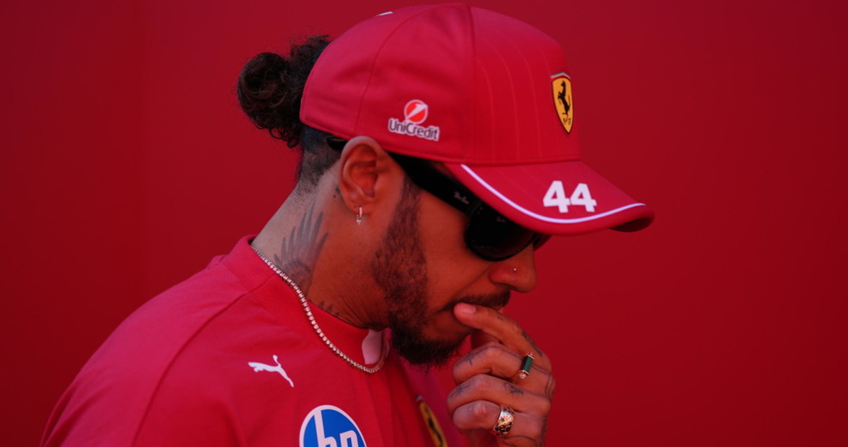 Lewis Hamilton, "terribilmente dispiaciuto": con la Ferrari è già al capolinea?