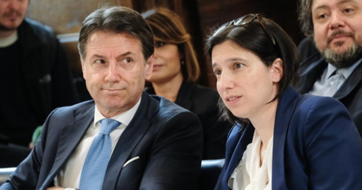 Conte minaccia Ricci e Pd: "Vediamo se risponde ai pm" Conte minaccia Ricci e Pd: "Vediamo se risponde ai pm"