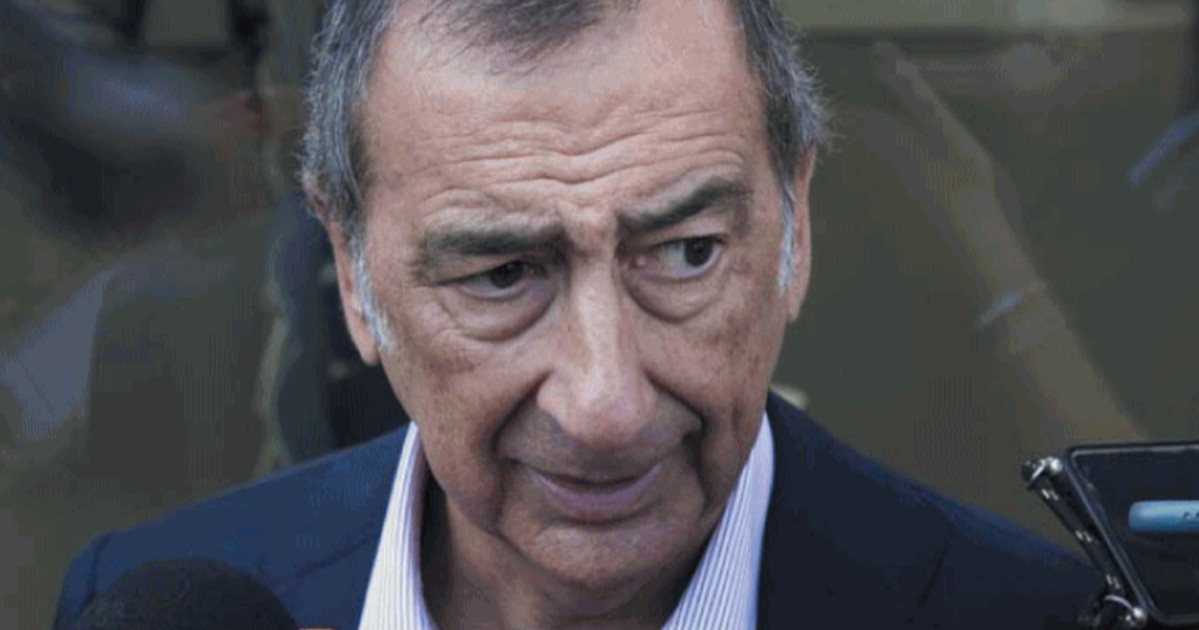 Beppe Sala vive nel paese delle Meraviglie Beppe Sala vive nel paese delle Meraviglie