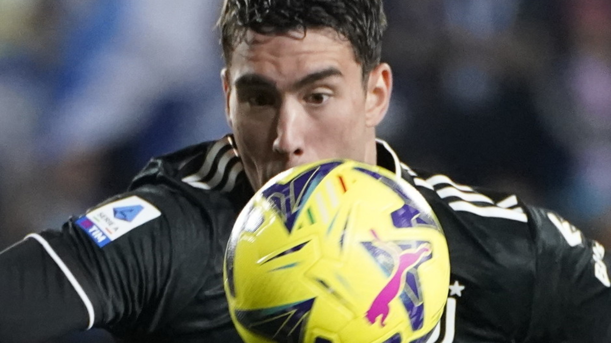 milan secondo voi meglio hojlund o vlahovic