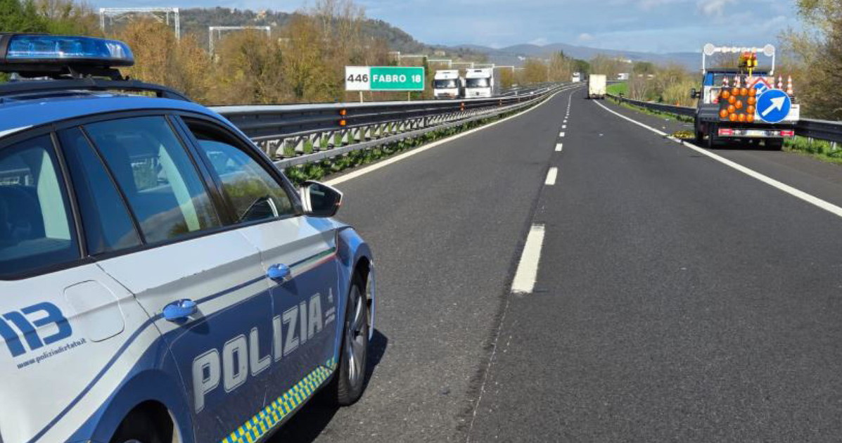torino bardonecchia 77enne contromano tragedia sfiorata come lo hanno fermato