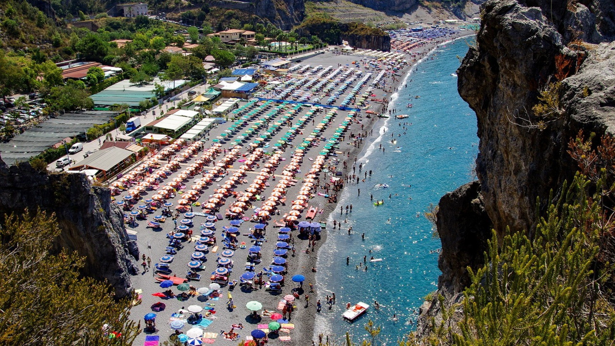 settimana di ferragosto partite lavorate o a casa