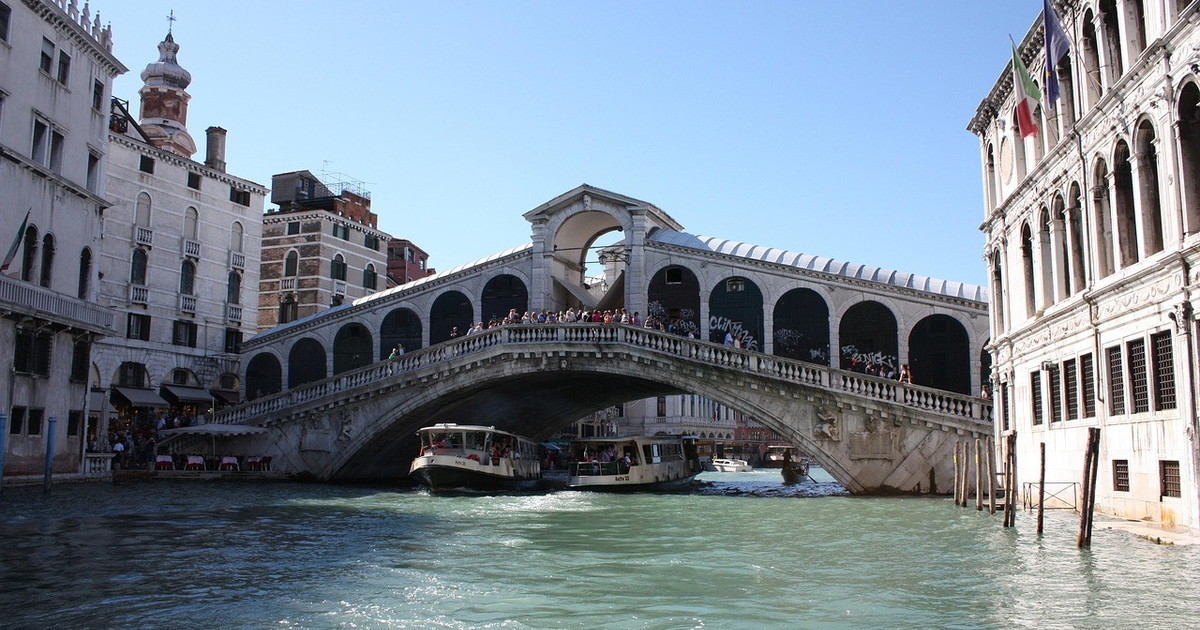 Venezia, turisti ebrei aggrediti a Rialto: cosa è successo | Libero ...