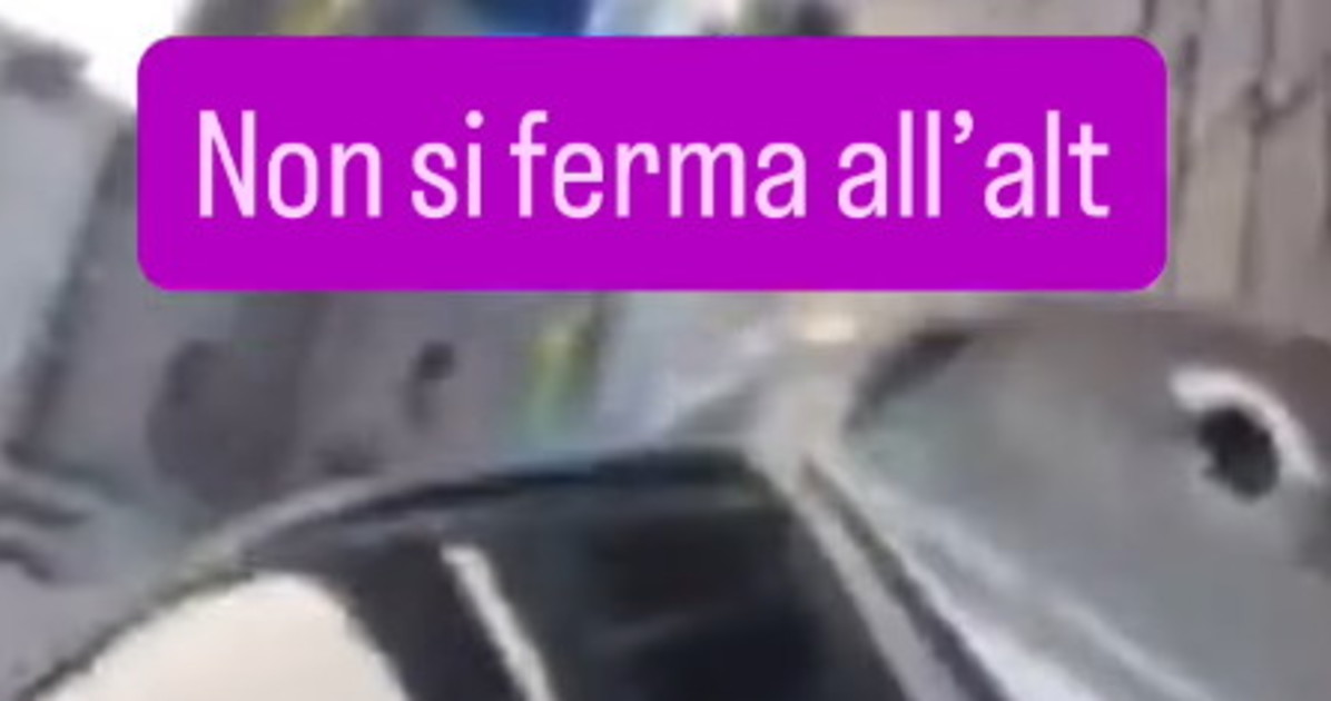 Milano, tunisino si filma mentre scappa in auto dalla polizia: il video della fuga