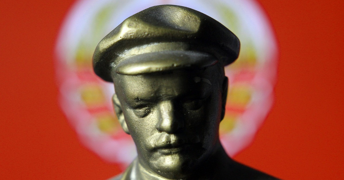 Occhio alle magliette con Lenin: in Repubblica Ceca si può finire in galera