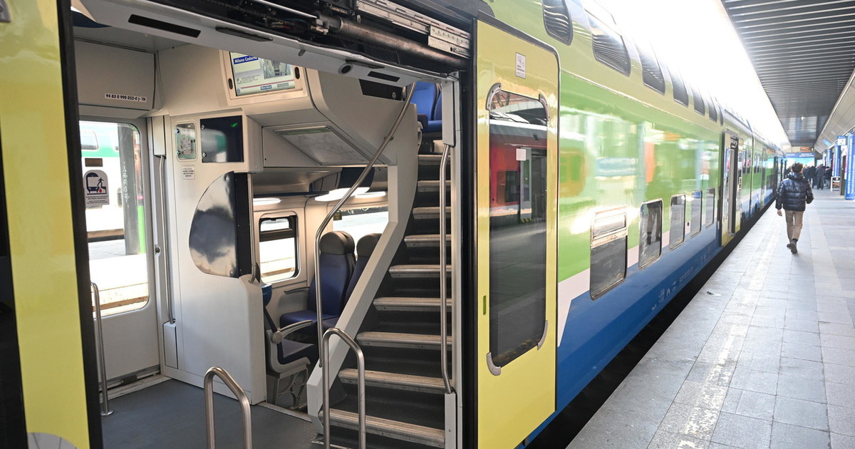 In sei mesi sui treni Mi Co undici episodi di vandalismo. E ora i droni li pattuglieranno