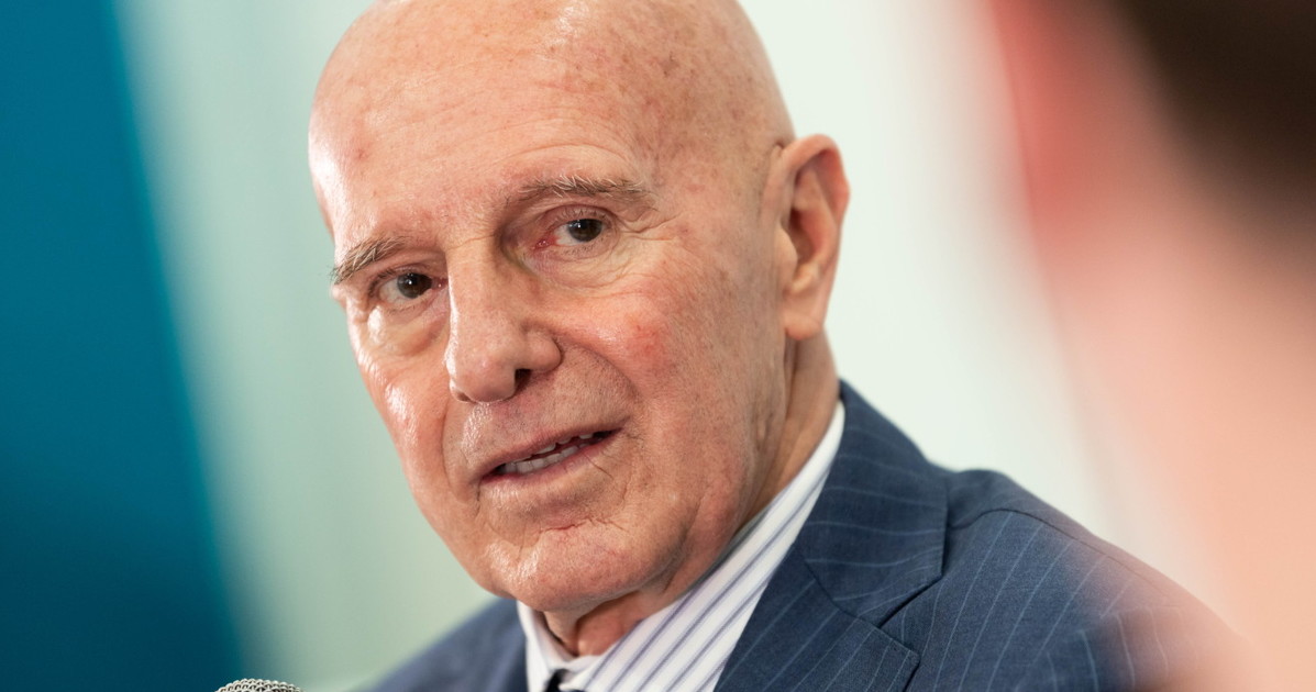 Arrigo Sacchi, "fortunato ad essere vivo": racconto choc Arrigo Sacchi, "fortunato ad essere vivo": racconto choc