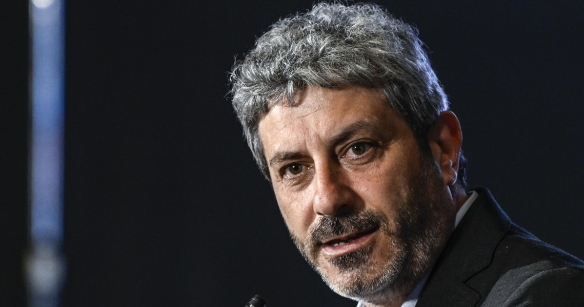 In Campania resa del Pd a Cinque Stelle e De Luca
