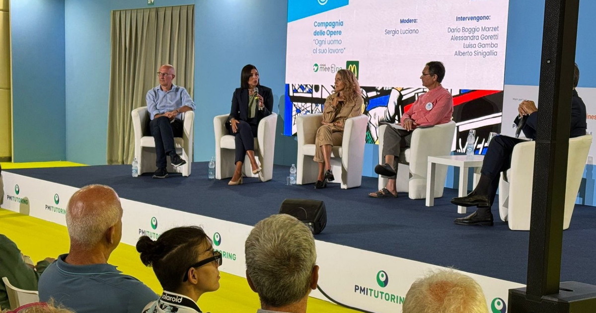 Social Contest 2025: premiati al Meeting di Rimini i vincitori dell’iniziativa promossa da Cdo Opere Sociali con il sostegno di JTI Italia Social Contest 2025: premiati al Meeting di Rimini i vincitori dell’iniziativa promossa da Cdo Opere Sociali con il sostegno di JTI Italia