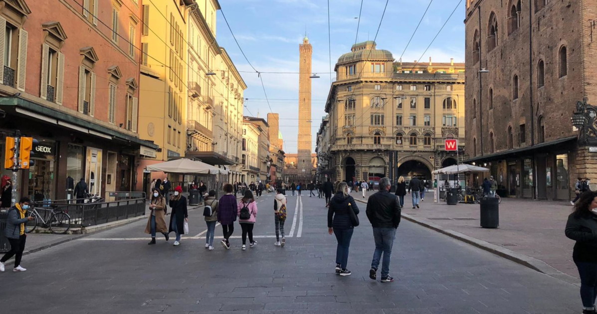 Bologna, maxi rissa tra africani in pieno centro: arrestato 24enne nigeriano