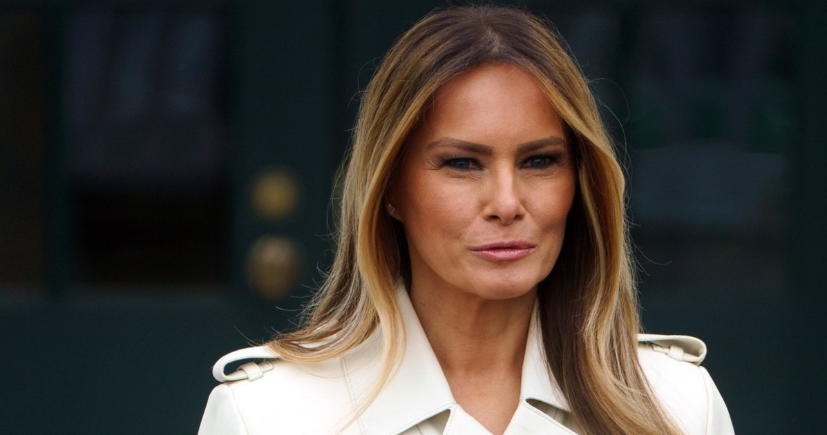 Melania Trump sulla copertina di Vanity Fair? La redazione insorge Melania Trump sulla copertina di Vanity Fair? La redazione insorge