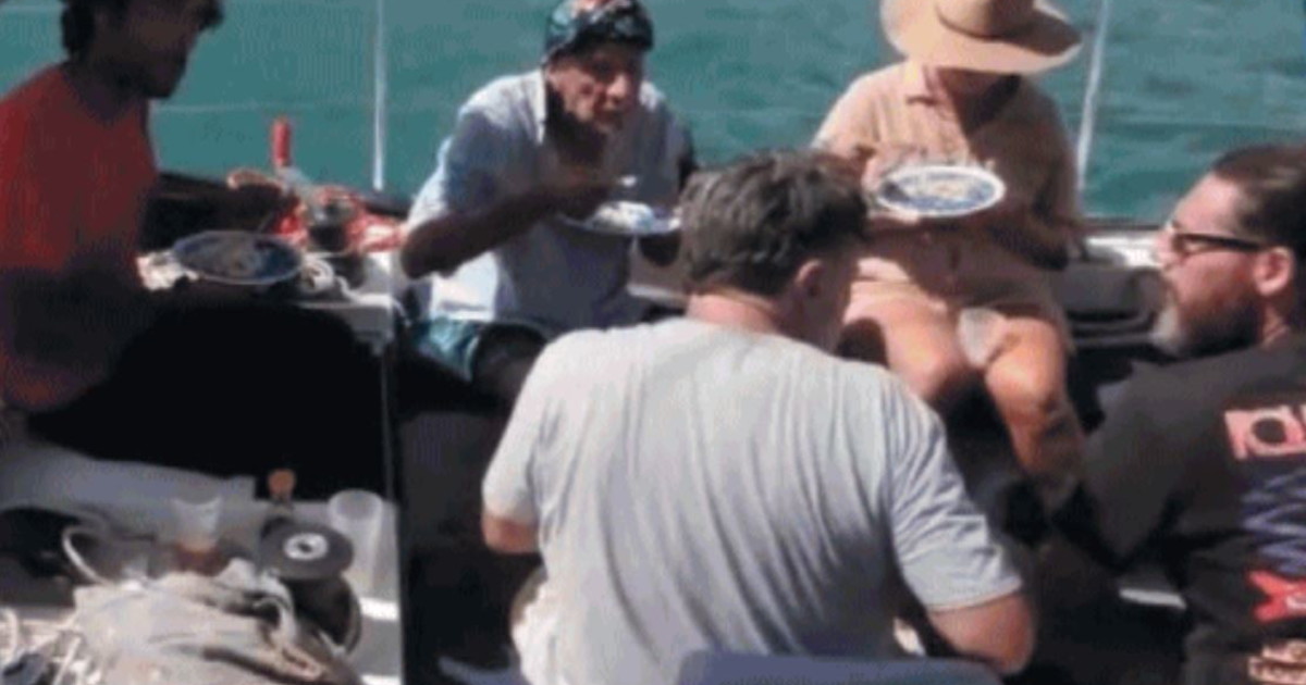 l 8217intifada sullo yacht cinquanta barche a vela banchettano verso gaza