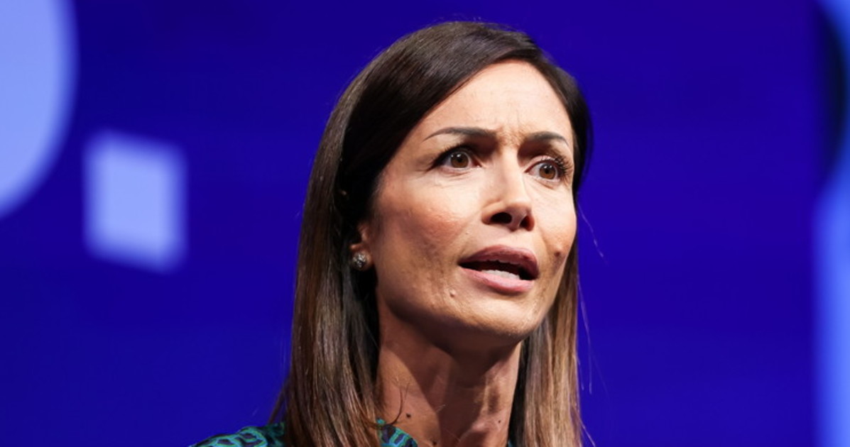 violenza contro le donne carfagna deriva raccapricciante mia pdl contro abusi e deepfake