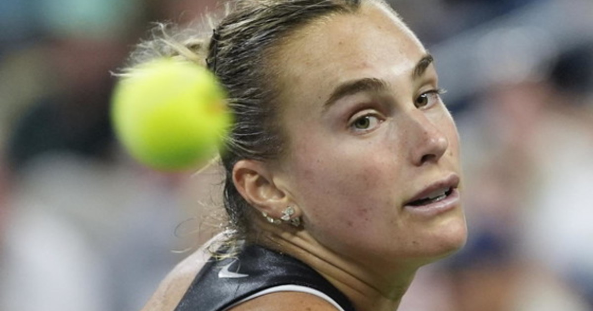 Nick Kyrgios, battutaccia contro Sabalenka: "Ma secondo voi..." Nick Kyrgios, battutaccia contro Sabalenka: "Ma secondo voi..."