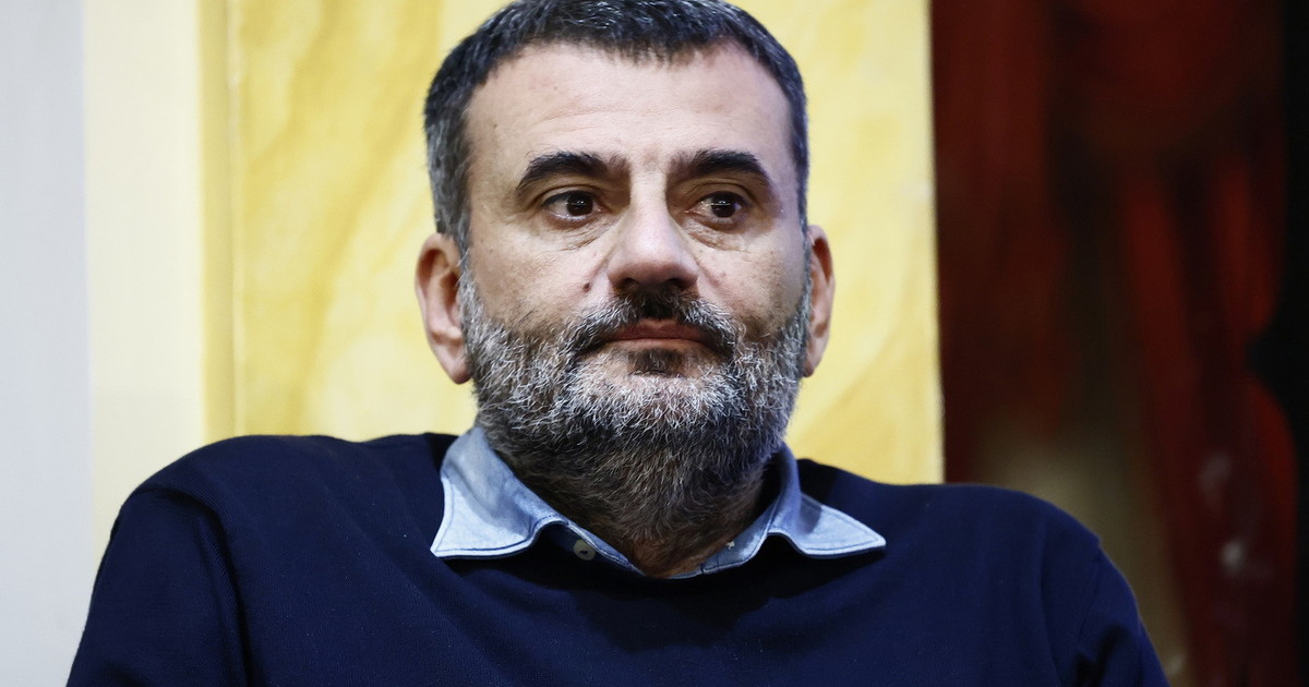 Puglia, Elly Schlein archivia Emiliano: "Il candidato è Decaro". Ma è guerra per Vendola Puglia, Elly Schlein archivia Emiliano: "Il candidato è Decaro". Ma è guerra per Vendola