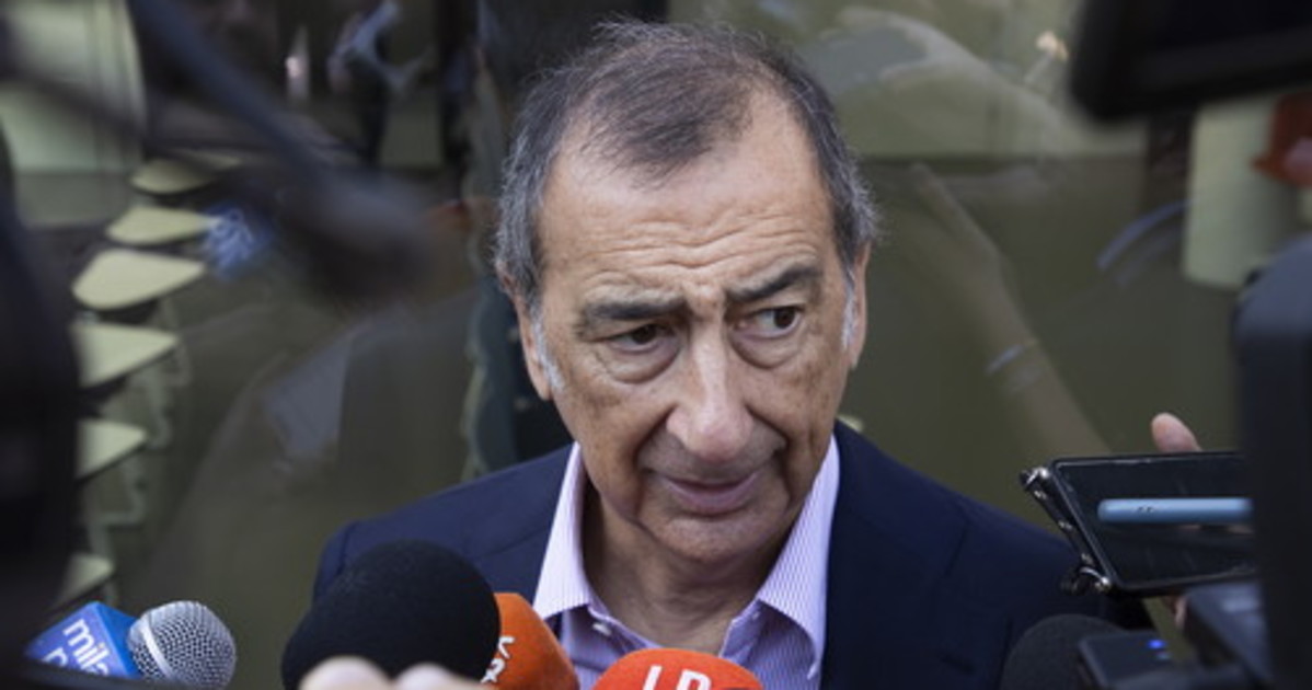 beppe sala si rimangia la parola e si incolla alla poltrona