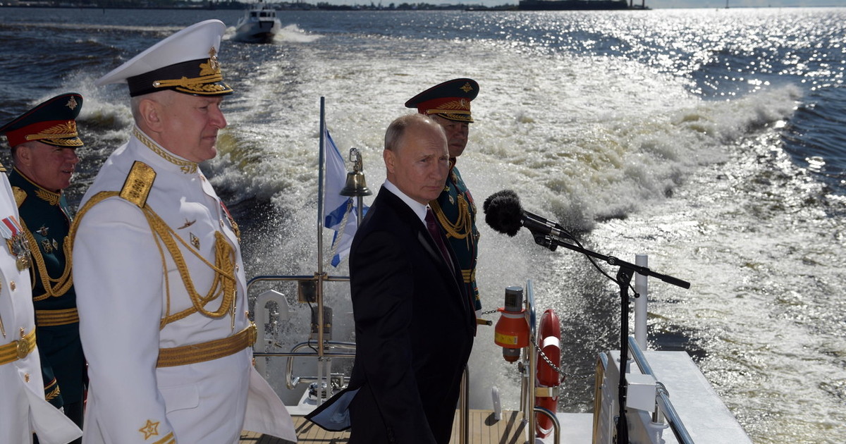Putin minaccia i volenterosi: "Vostre truppe a Kiev bersagli legittimi" Putin minaccia i volenterosi: "Vostre truppe a Kiev bersagli legittimi"