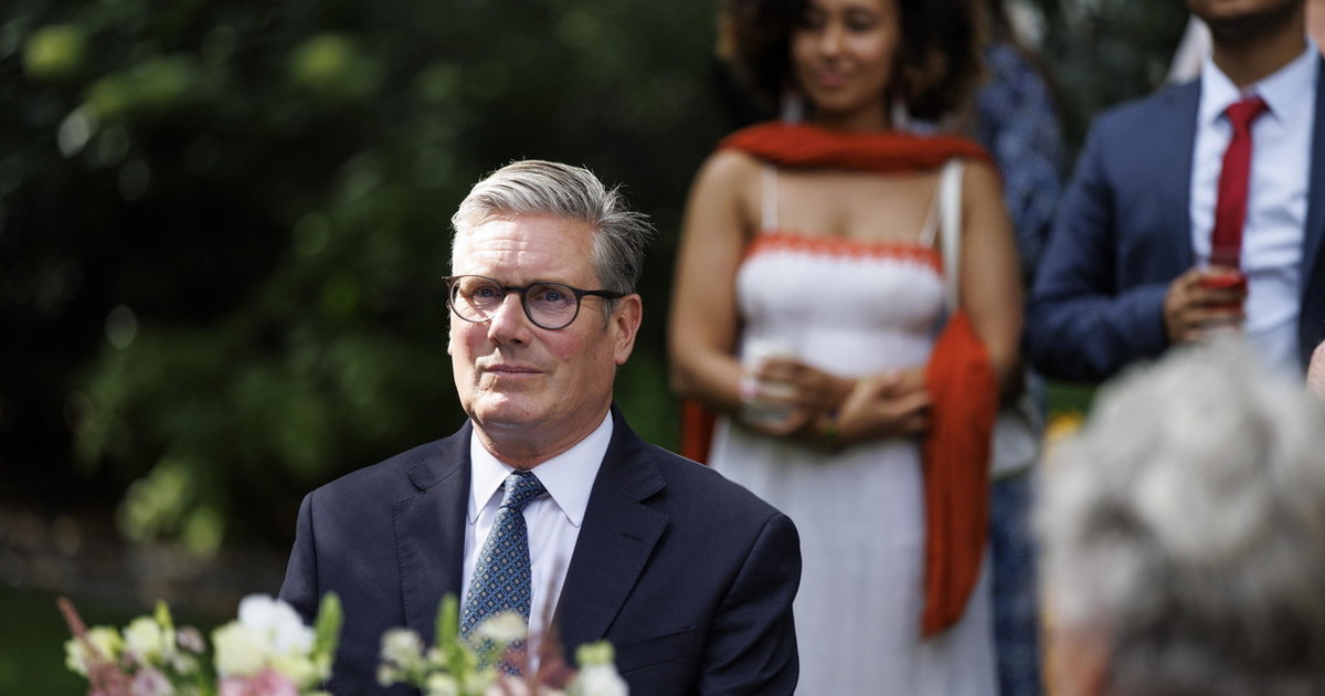 Starmer disperato: chi vincerebbe se si votasse oggi Starmer disperato: chi vincerebbe se si votasse oggi
