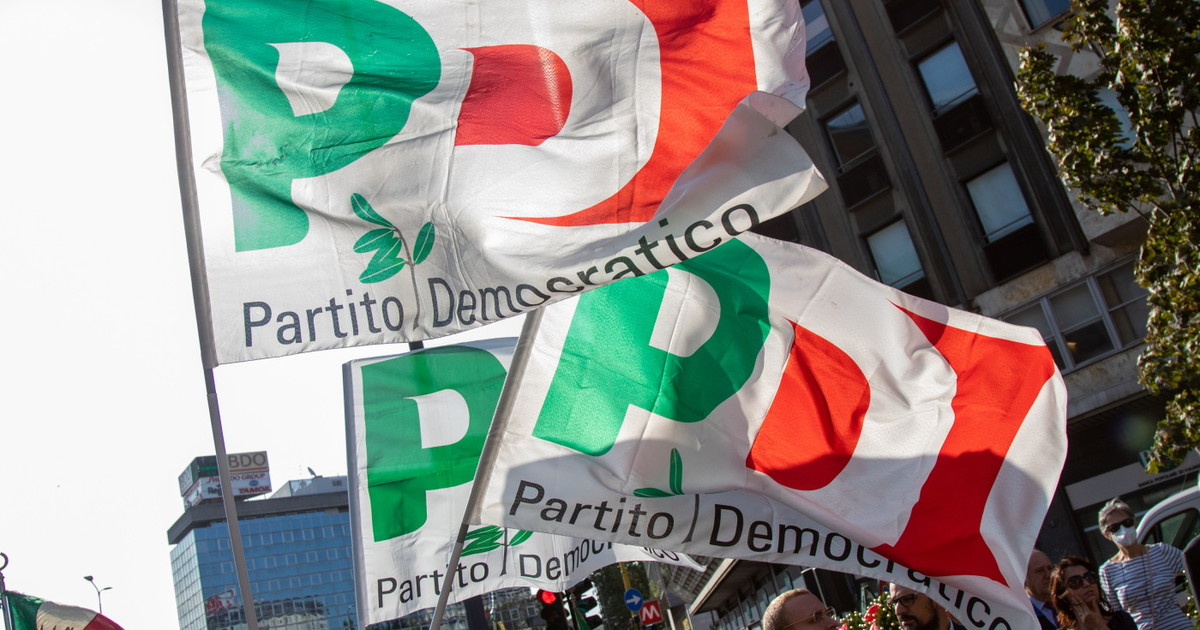 sondaggio youtrend altro crollo per il pd dove precipitano