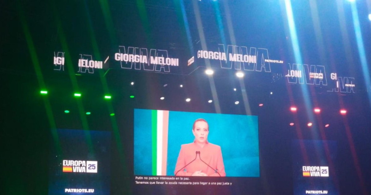 Giorgia Meloni alla convention di Vox: "Il sacrificio di Kirk ci ricorda dove sta la violenza" Giorgia Meloni alla convention di Vox: "Il sacrificio di Kirk ci ricorda dove sta la violenza"