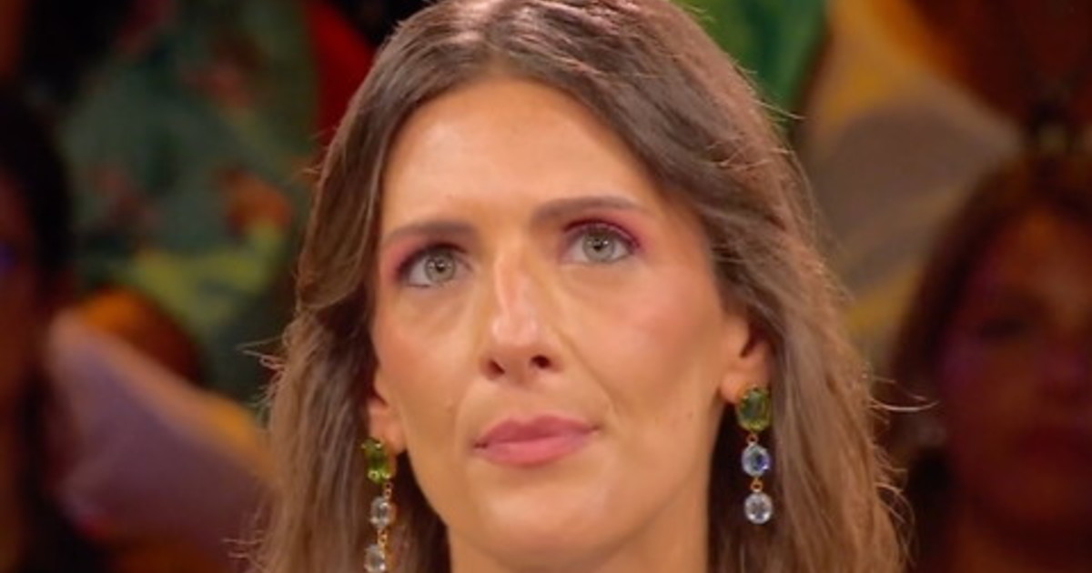 affari tuoi il gesto di ilaria irrita tutti resta nel trash