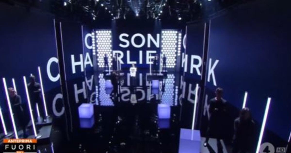 fuori dal coro charlie kirk come si presenta in studio mario giordano