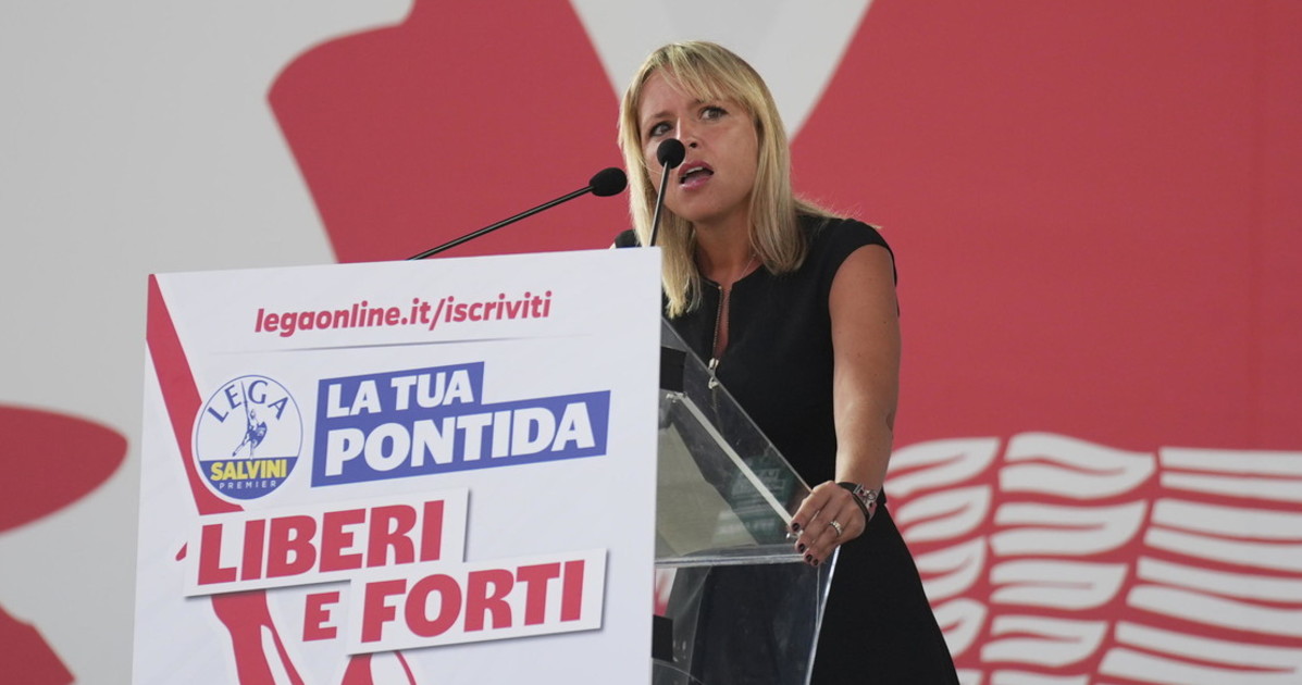 Silvia Sardone, la nuova generalessa: la svolta a Pontida