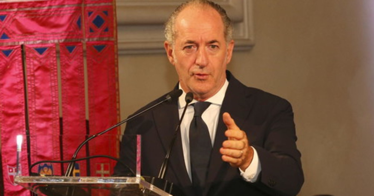 Luca Zaia, i maxi poster apparsi in Veneto: cosa sta succedendo? Luca Zaia, i maxi poster apparsi in Veneto: cosa sta succedendo?