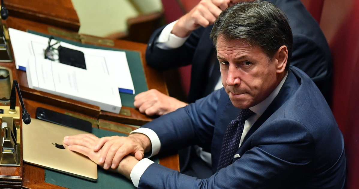 Giuseppe Conte, crisi di nervi: va a fondo e incolpa gli alleati