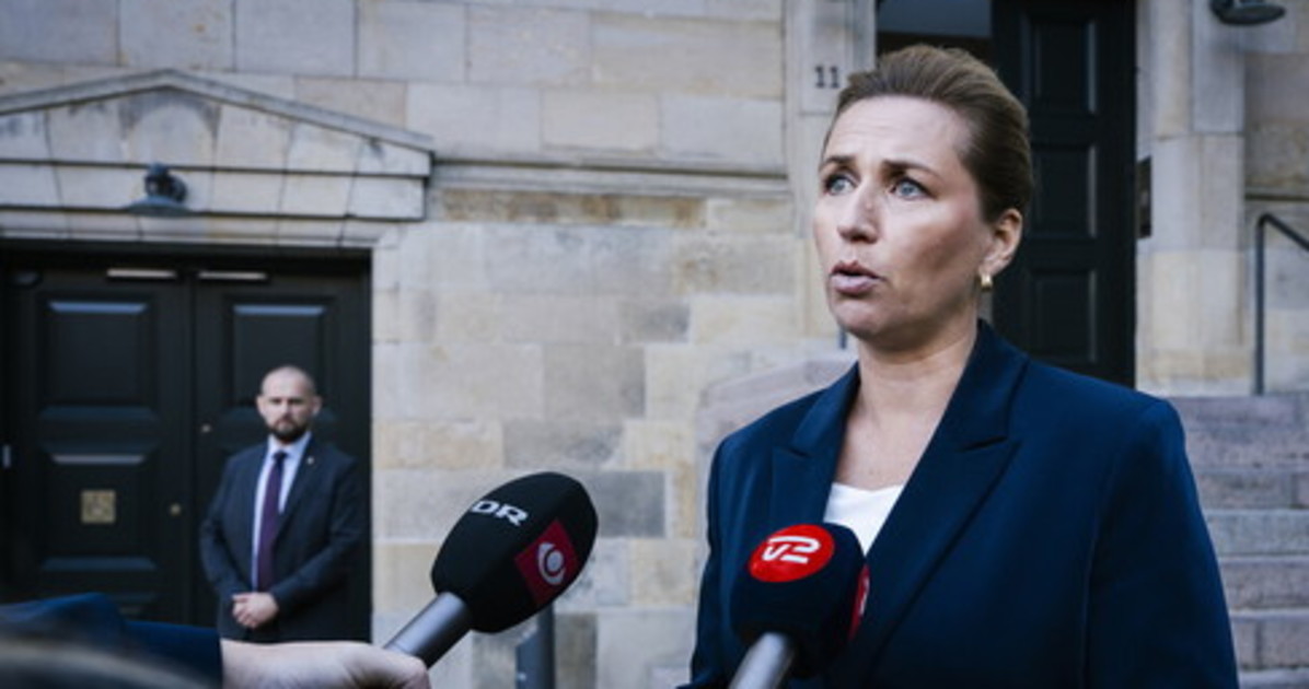 Copenaghen, la premier Frederiksen avverte Putin: "Abbiamo il mandato di abbattere droni"