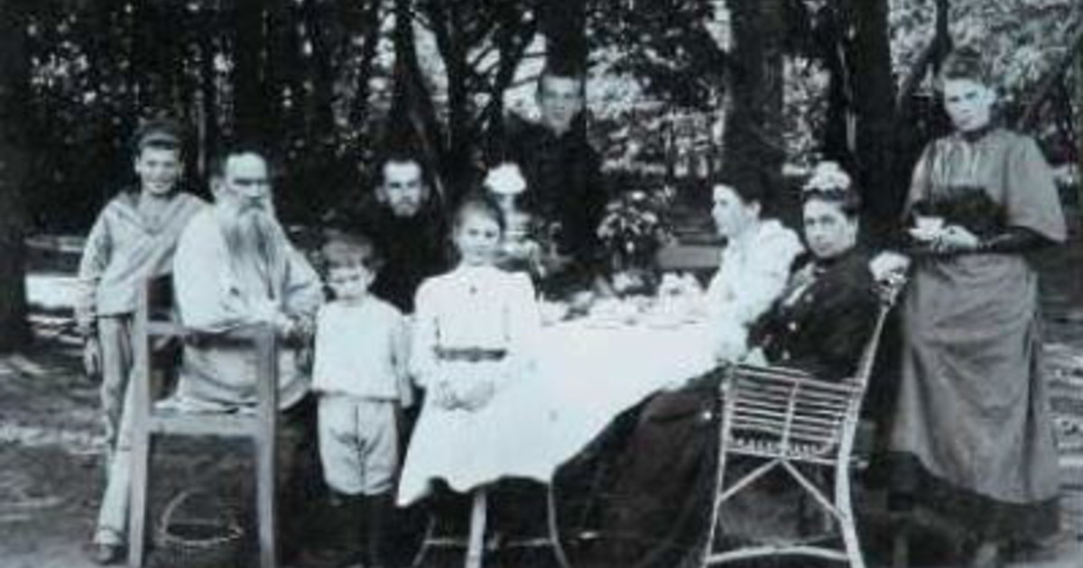 la famiglia di tolstoj era infelice a suo modo
